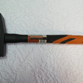 ЕРМАК Молоток кованный с пластиковой ручкой 800гр.