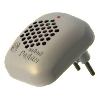 Отпугиватель ультразвуковой от грызунов до 200 кв.м