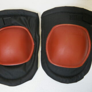 Наколенники защитные с пластиковыми чашками //Матрикс