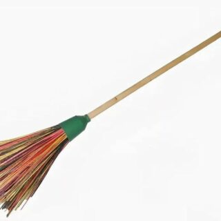 Метла "Чистюля" черенок с оплеткой