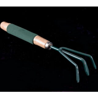 Рыхлитель-грабли 3-х зуб, дер ручка №15